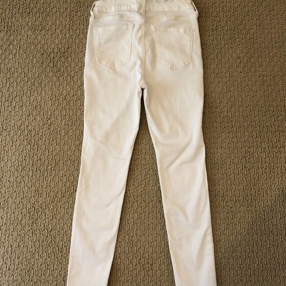 Old Navy White Skinny Jeans - Picture 5 of 7